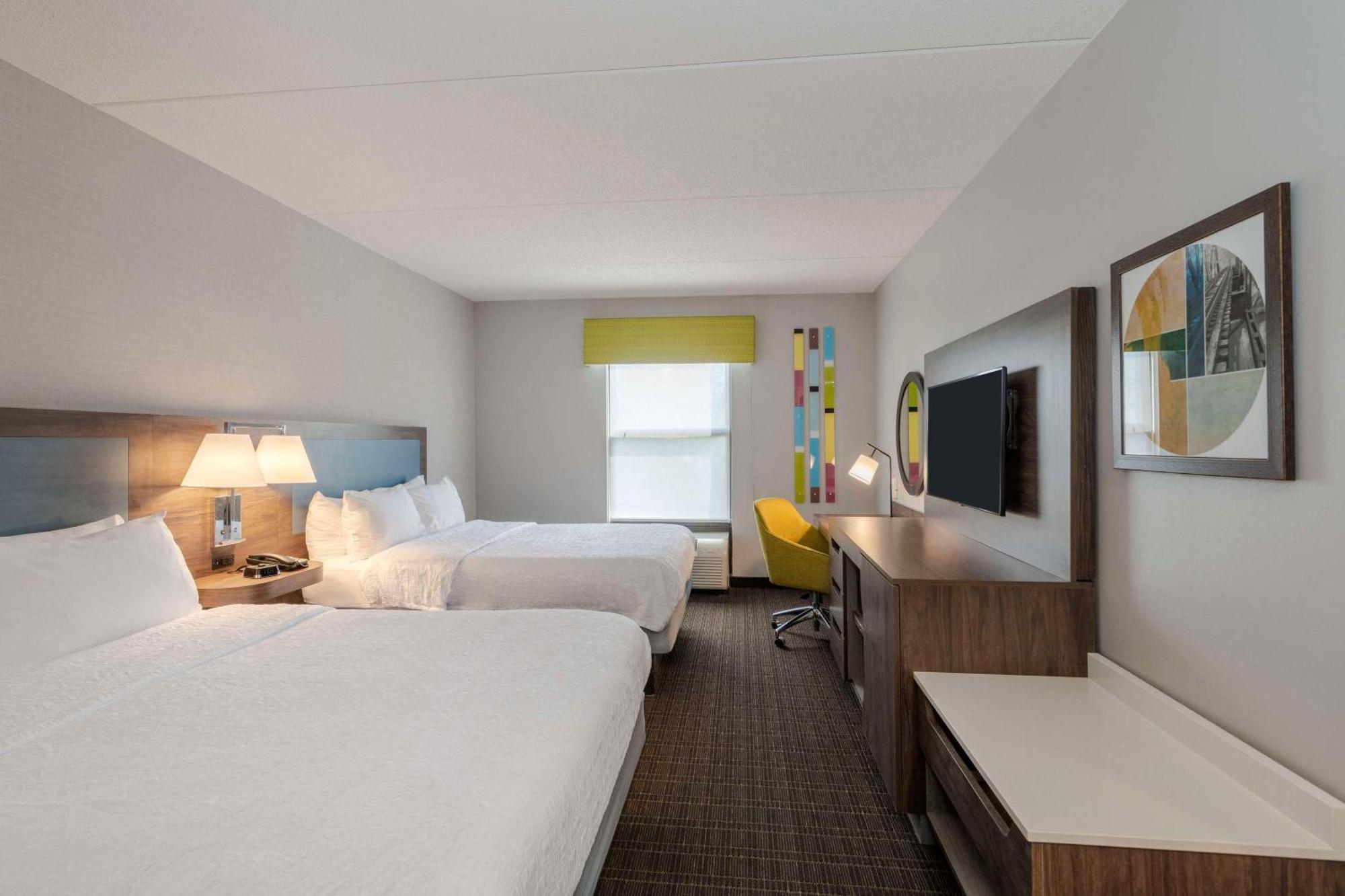 Hampton Inn & Suites Burlington Dış mekan fotoğraf