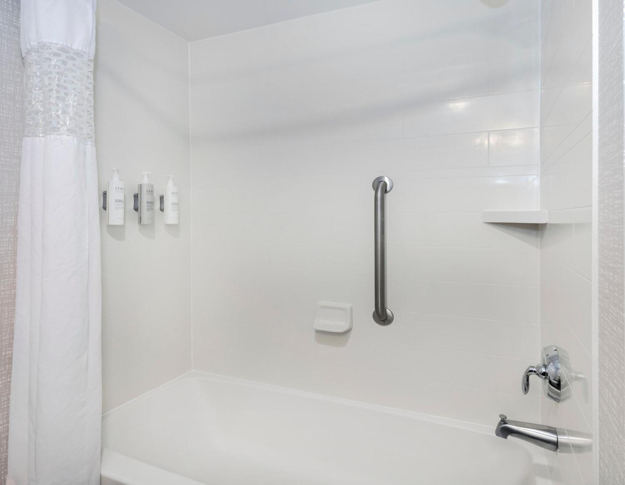 Hampton Inn & Suites Burlington Dış mekan fotoğraf