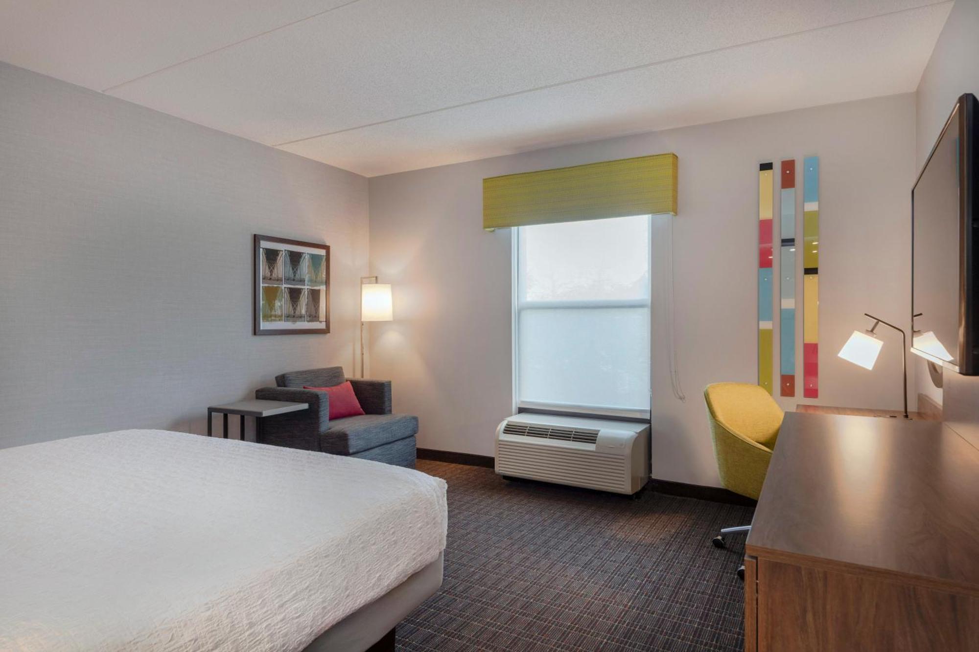 Hampton Inn & Suites Burlington Dış mekan fotoğraf