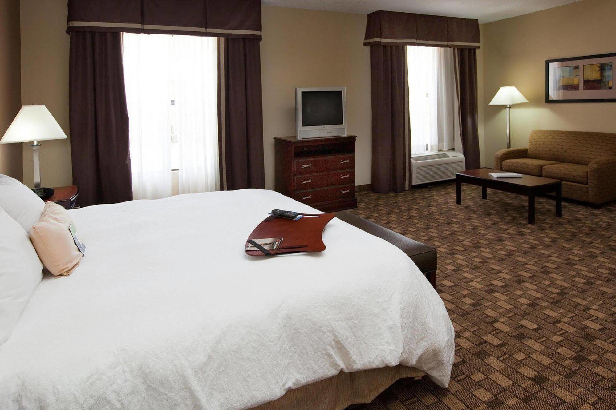 Hampton Inn & Suites Burlington Oda fotoğraf